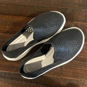 Iconic comfort kids crocs size children’s 12